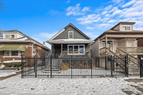 Photo of 8545 S Saginaw Avenue, Chicago, IL 60617 (MLS # 12570721)