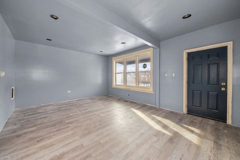 Tiny photo for 8545 S Saginaw Avenue, Chicago, IL 60617 (MLS # 12570721)