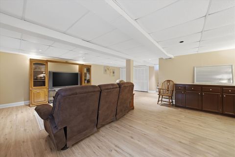 Tiny photo for 6718 Breckenridge Road, Lisle, IL 60532 (MLS # 12599888)