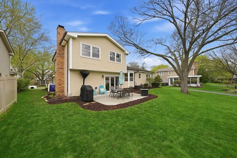 Tiny photo for 6718 Breckenridge Road, Lisle, IL 60532 (MLS # 12599888)