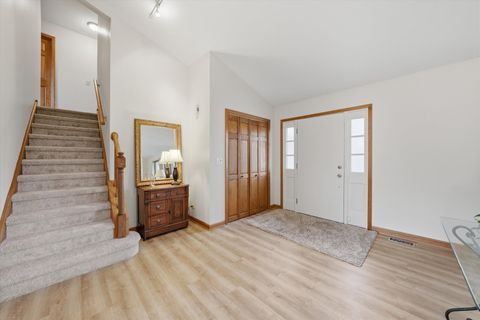 Tiny photo for 6718 Breckenridge Road, Lisle, IL 60532 (MLS # 12599888)