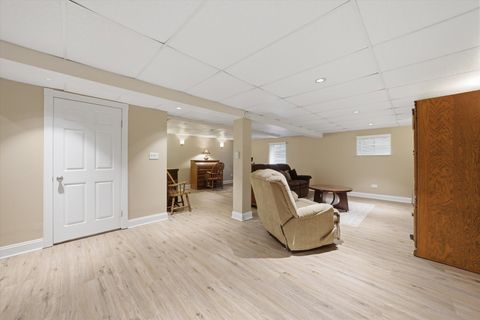 Tiny photo for 6718 Breckenridge Road, Lisle, IL 60532 (MLS # 12599888)