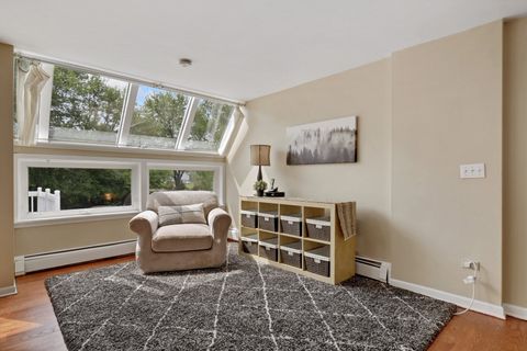 Tiny photo for 1010 S Summit Street, Barrington, IL 60010 (MLS # 12597806)