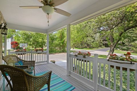 Tiny photo for 1010 S Summit Street, Barrington, IL 60010 (MLS # 12597806)