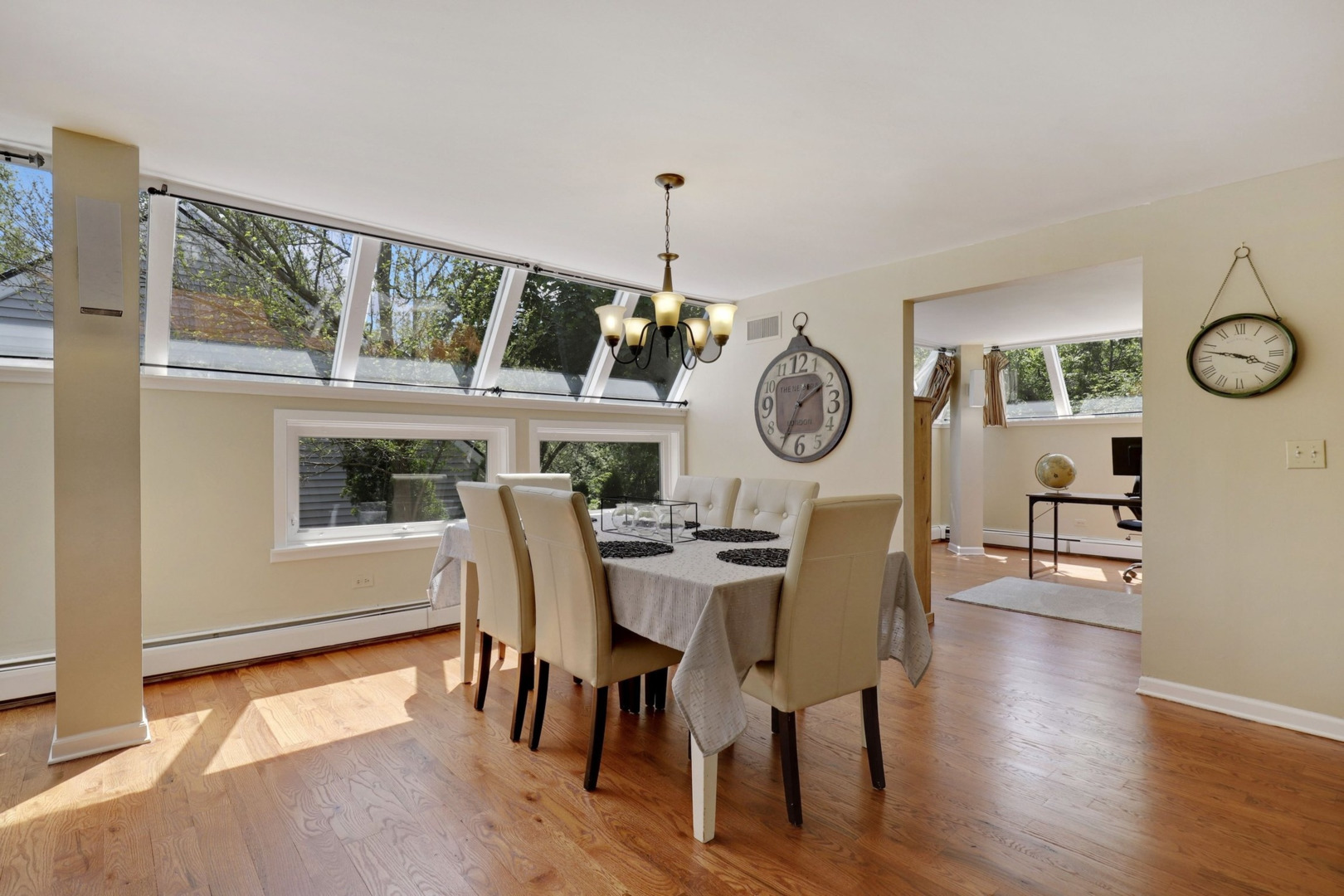 1010 S Summit Street