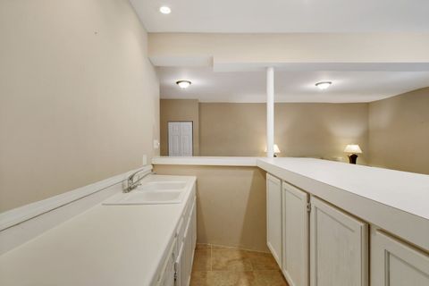 Tiny photo for 1010 S Summit Street, Barrington, IL 60010 (MLS # 12597806)