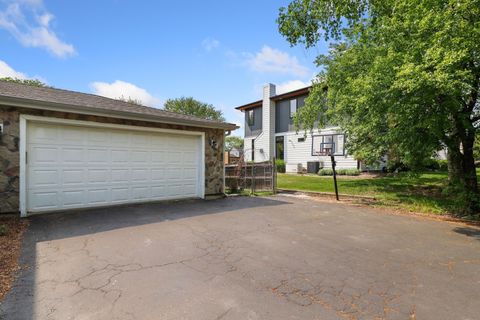 Tiny photo for 1010 S Summit Street, Barrington, IL 60010 (MLS # 12597806)