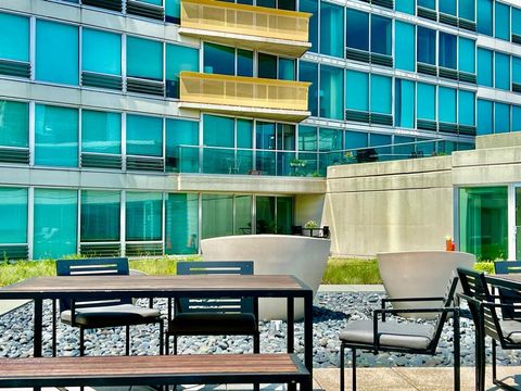 Tiny photo for 1720 Maple Avenue #2380, Evanston, IL 60201 (MLS # 12466315)