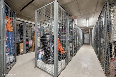 Tiny photo for 1720 Maple Avenue #2380, Evanston, IL 60201 (MLS # 12466315)