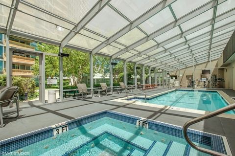 Tiny photo for 1720 Maple Avenue #2380, Evanston, IL 60201 (MLS # 12466315)