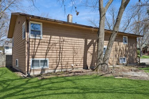 Tiny photo for 34768 N Oakside Avenue, Ingleside, IL 60041 (MLS # 12607367)