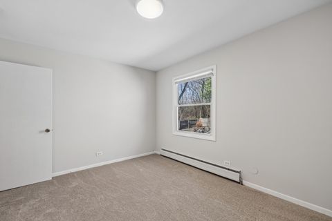 Tiny photo for 34768 N Oakside Avenue, Ingleside, IL 60041 (MLS # 12607367)