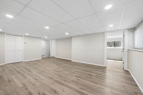 Tiny photo for 34768 N Oakside Avenue, Ingleside, IL 60041 (MLS # 12607367)