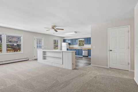 Tiny photo for 34768 N Oakside Avenue, Ingleside, IL 60041 (MLS # 12607367)