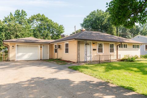 124 Tilton Park Drive DeKalb IL 60115
