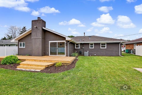 Tiny photo for 605 GLORIA Street, Lockport, IL 60441 (MLS # 12731903)
