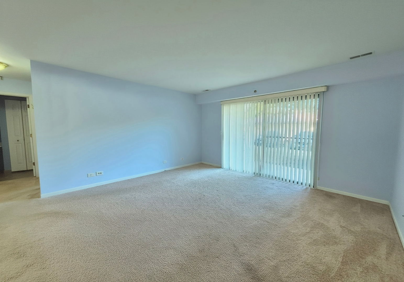 21W581 North Avenue 26