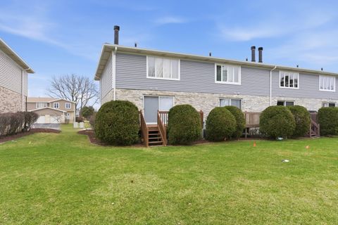 Tiny photo for 7811 160th Street, Tinley Park, IL 60477 (MLS # 12549843)