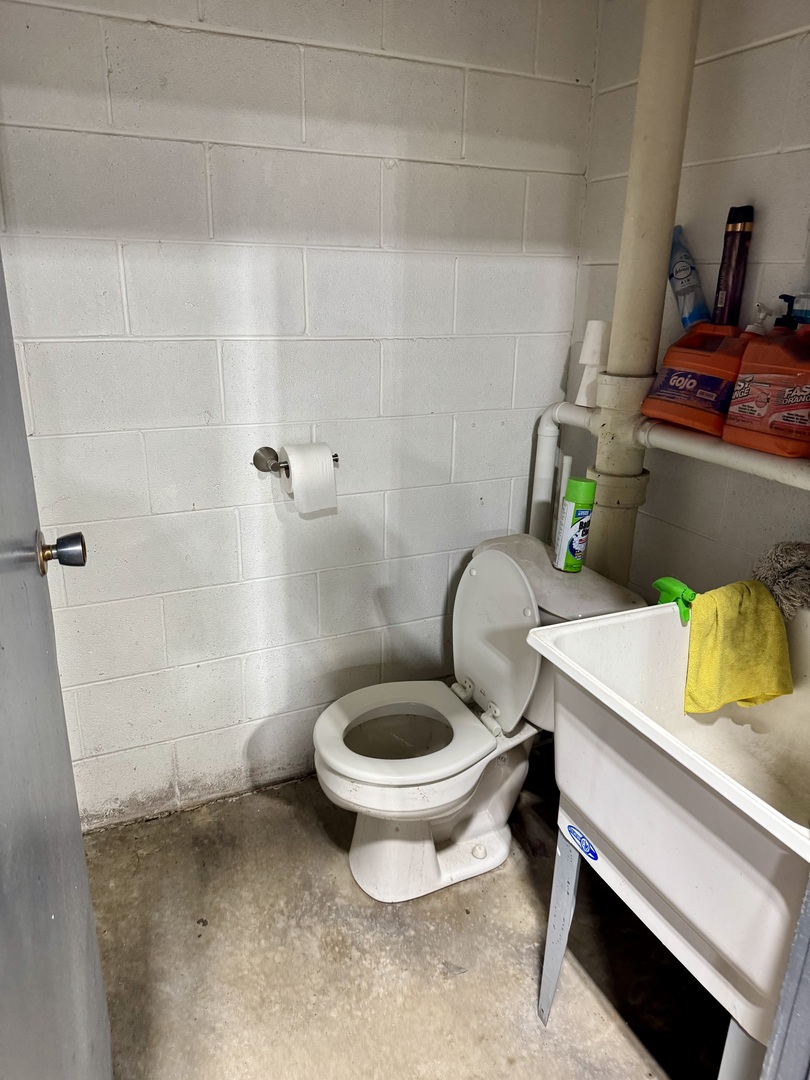 4101 S Oakley Avenue