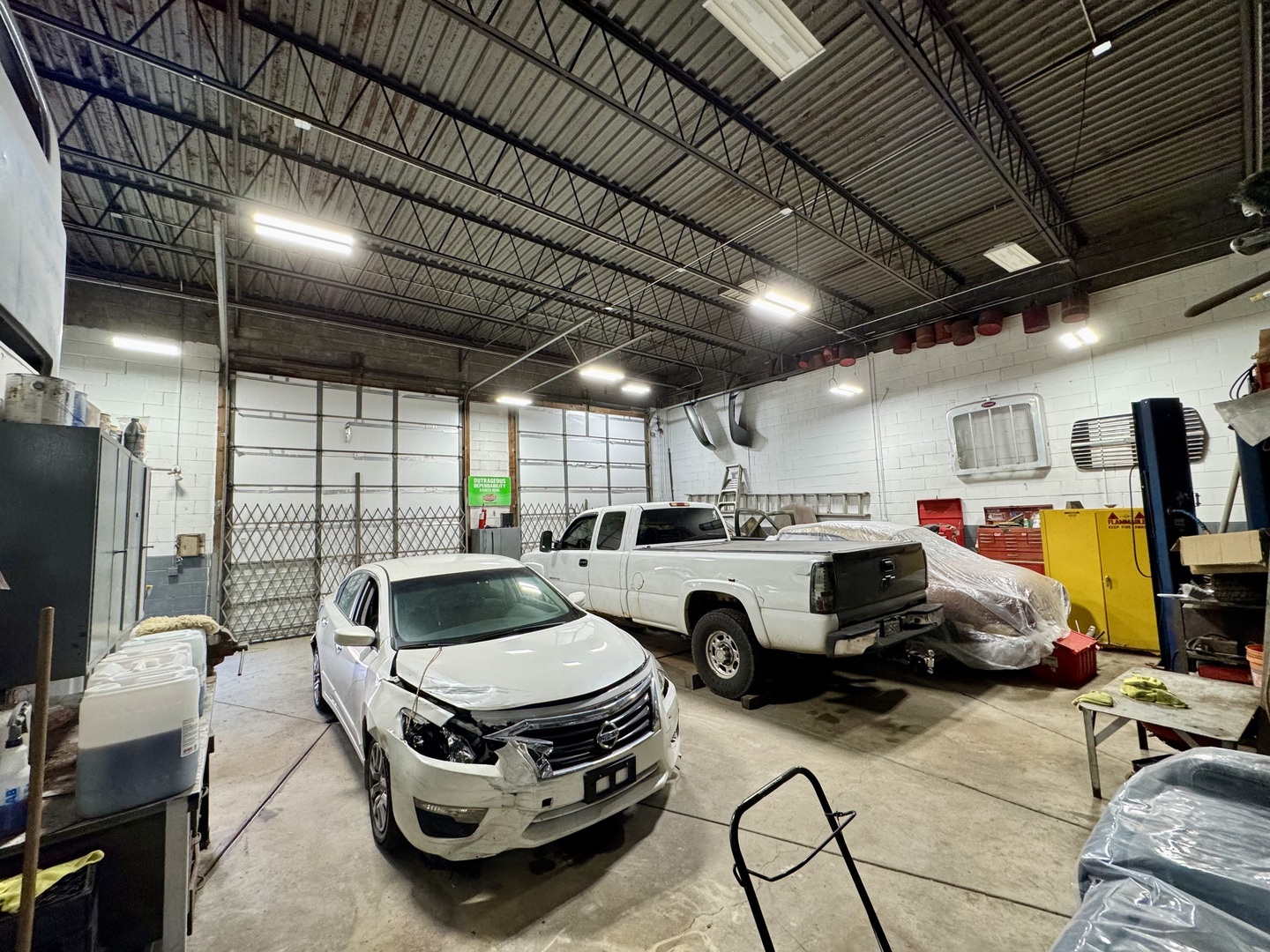 4101 S Oakley Avenue