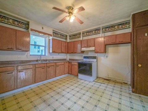 Tiny photo for 904 N Third Street, Ashton, IL 61006 (MLS # 12742516)