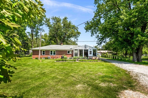 Tiny photo for 209 Woodrig Road, Bloomington, IL 61704 (MLS # 12663762)