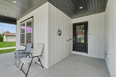 Tiny photo for 311 E Meuser Drive, Paxton, IL 60957 (MLS # 12696458)