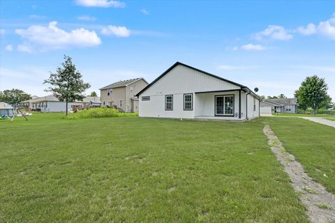 Tiny photo for 311 E Meuser Drive, Paxton, IL 60957 (MLS # 12696458)