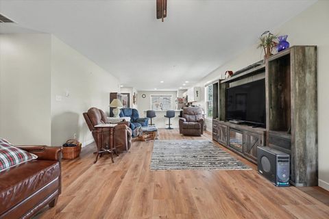 Tiny photo for 311 E Meuser Drive, Paxton, IL 60957 (MLS # 12696458)