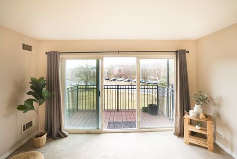 Tiny photo for 5000 Carriageway Drive #211, Rolling Meadows, IL 60008 (MLS # 12580002)