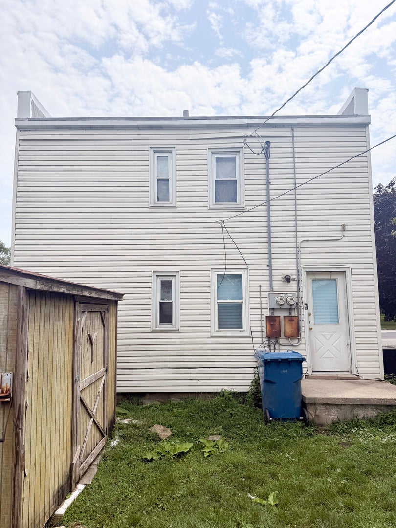 1179 S Schuyler Avenue