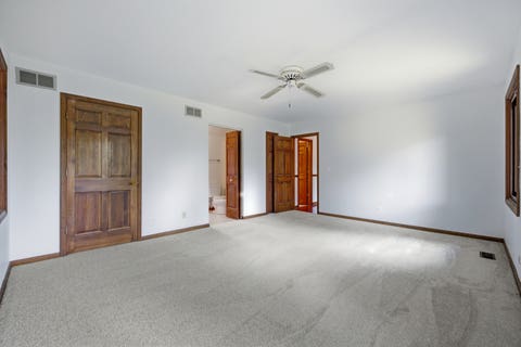 Tiny photo for 307 W Schaumburg Road, Streamwood, IL 60107 (MLS # 12655585)