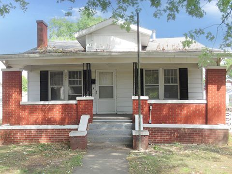 Photo of 2808 Prairie Avenue, Mattoon, IL 61938 (MLS # 12472588)