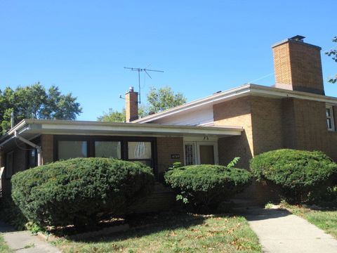 Tiny photo for 14310 S Wentworth Avenue, Riverdale, IL 60827 (MLS # 12519411)
