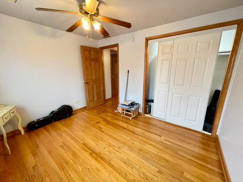 Tiny photo for 2970 W Nelson Street, Chicago, IL 60618 (MLS # 12576952)