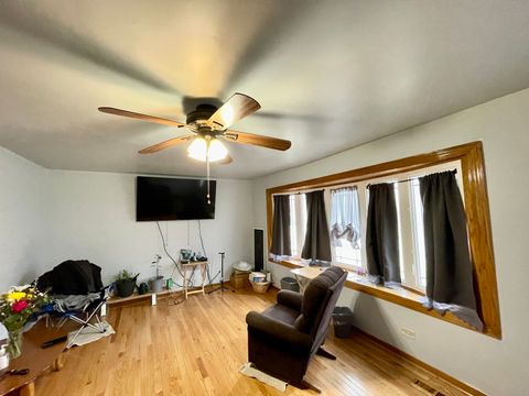 Tiny photo for 2970 W Nelson Street, Chicago, IL 60618 (MLS # 12576952)