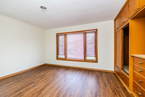Tiny photo for 2334 S 10th Avenue, North Riverside, IL 60546 (MLS # 12724434)