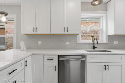 Tiny photo for 3829 W 109th Street, Chicago, IL 60655 (MLS # 12577767)