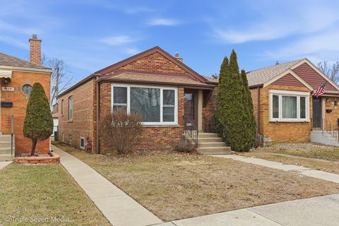 Tiny photo for 3829 W 109th Street, Chicago, IL 60655 (MLS # 12577767)