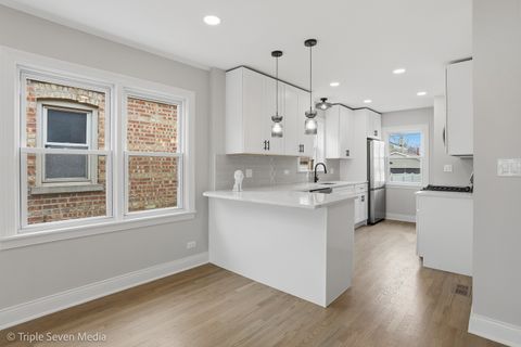 Tiny photo for 3829 W 109th Street, Chicago, IL 60655 (MLS # 12577767)