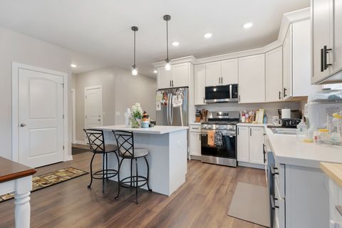 Tiny photo for 207 Julie Lane, Hampshire, IL 60140 (MLS # 12533446)