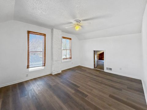 Tiny photo for 1415 S Walnut Avenue, Freeport, IL 61032 (MLS # 12598822)