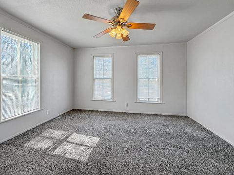 Tiny photo for 1415 S Walnut Avenue, Freeport, IL 61032 (MLS # 12598822)