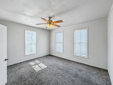 Tiny photo for 1415 S Walnut Avenue, Freeport, IL 61032 (MLS # 12598822)