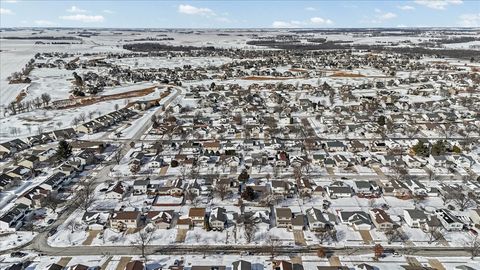 Tiny photo for 2823 Rutherford Drive, Bloomington, IL 61705 (MLS # 12551293)