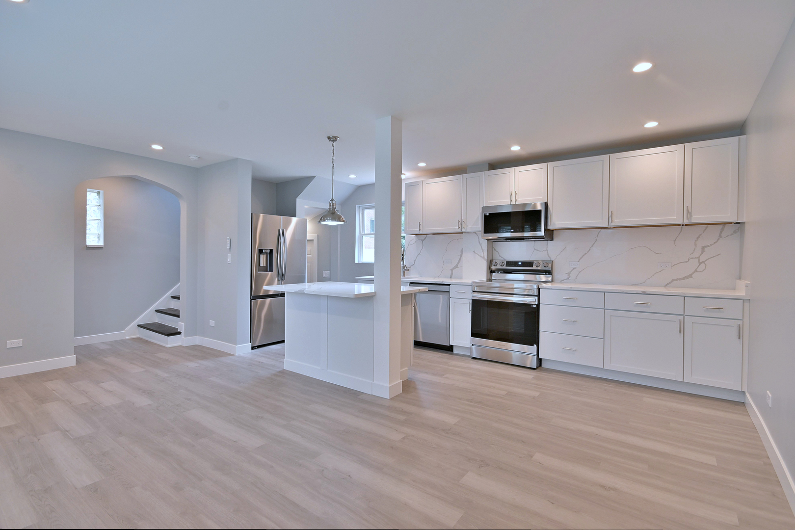 7215 W Farwell Avenue