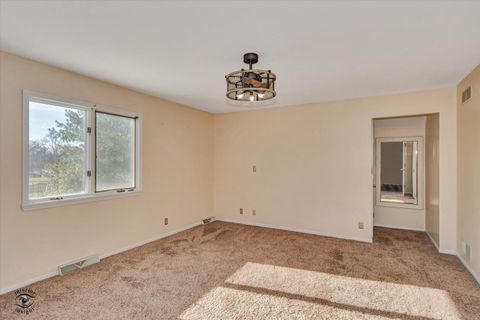 Tiny photo for 829 Phyllis Drive, Wilmington, IL 60481 (MLS # 12546170)