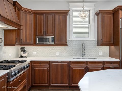 Tiny photo for 1532 W Wolfram Street, Chicago, IL 60657 (MLS # 12531691)