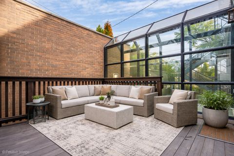 Tiny photo for 1532 W Wolfram Street, Chicago, IL 60657 (MLS # 12531691)