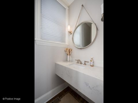 Tiny photo for 1532 W Wolfram Street, Chicago, IL 60657 (MLS # 12531691)